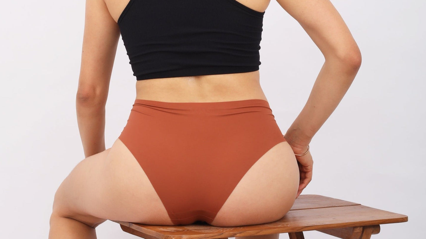 Seamless Hipster Tan