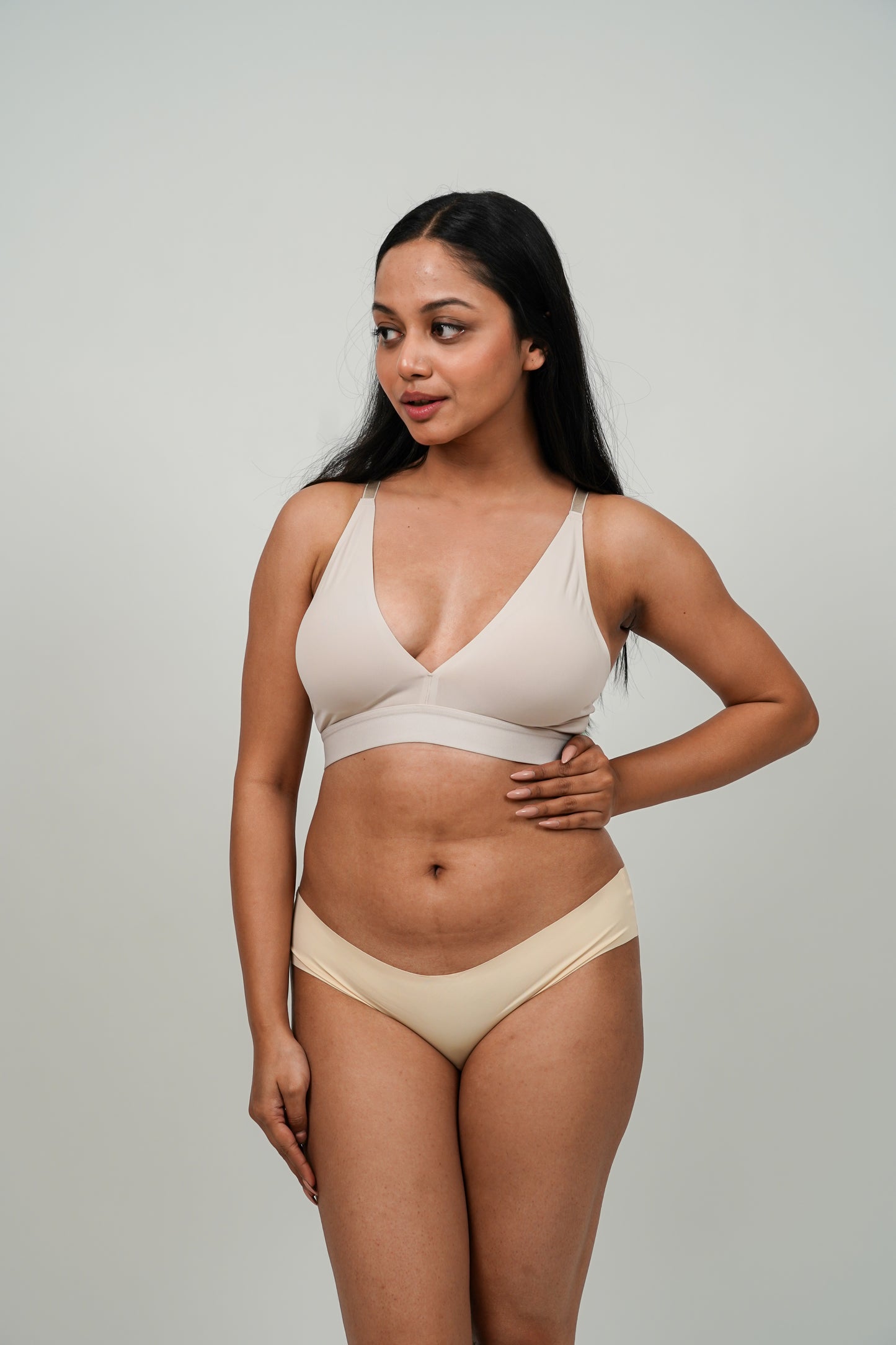 Plunge Bralette : Ivory